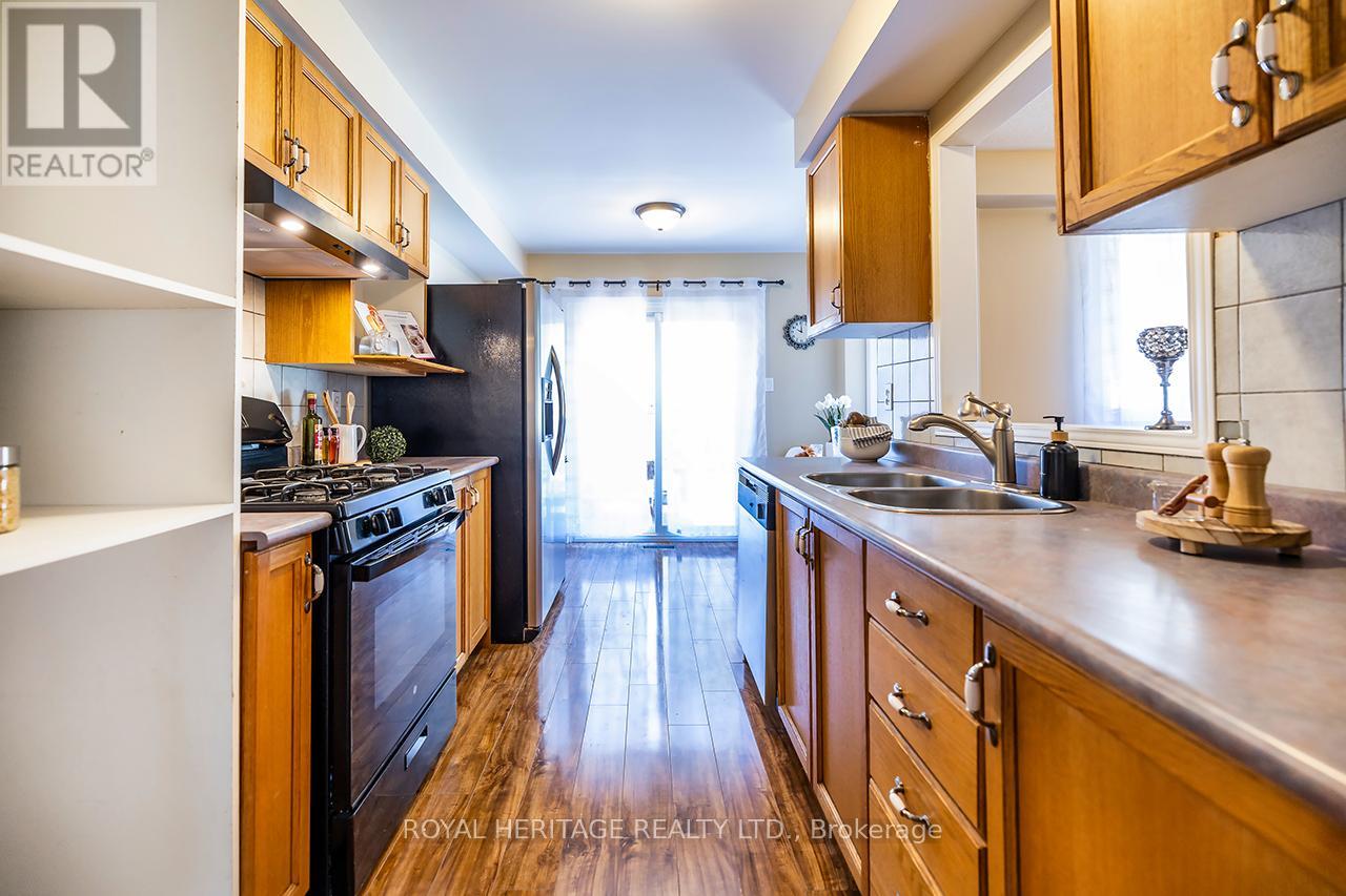 1834 Nordane Drive, Pickering, Ontario  L1V 6Z7 - Photo 13 - E13054914