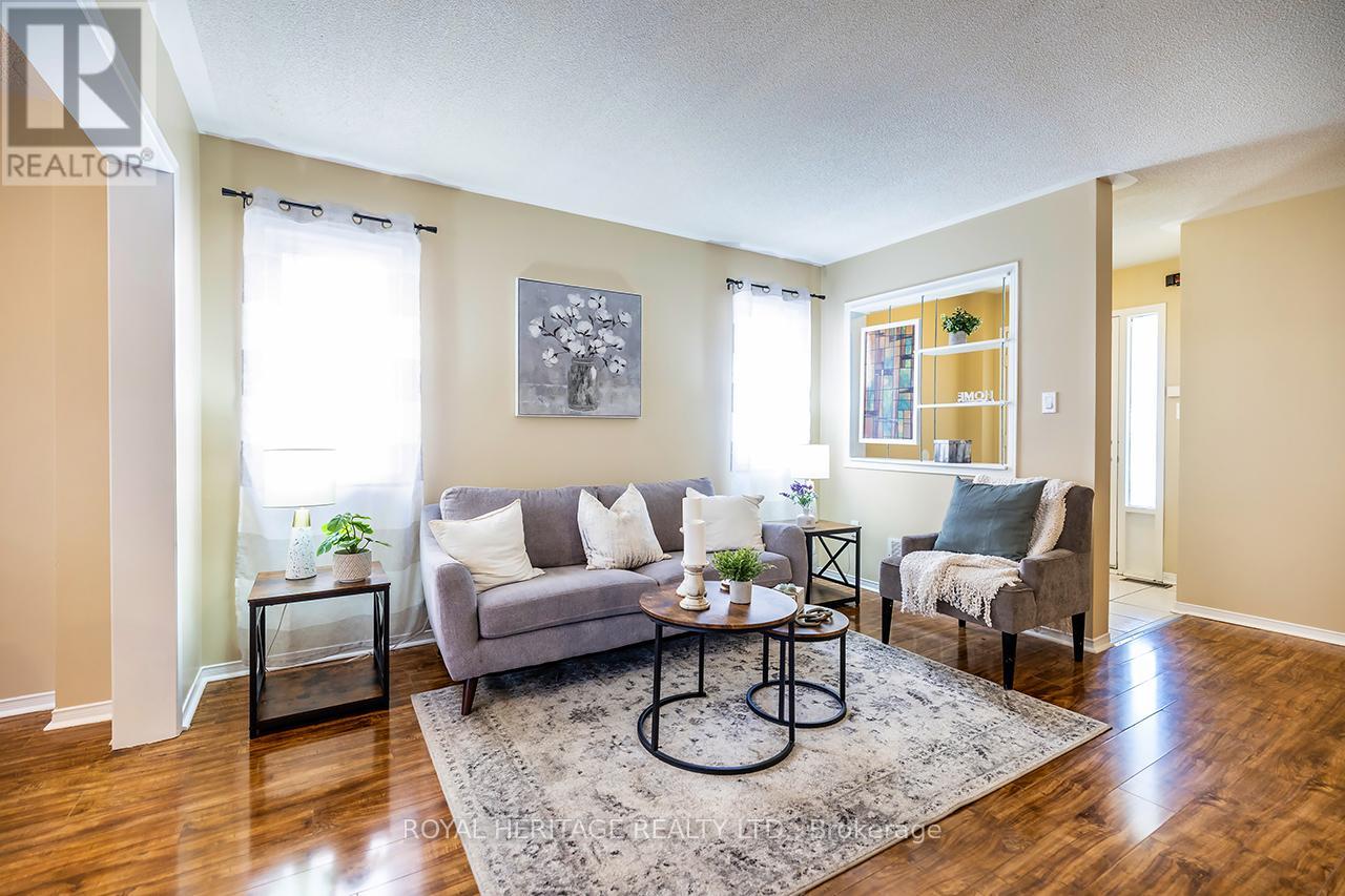 1834 Nordane Drive, Pickering, Ontario  L1V 6Z7 - Photo 3 - E13054914