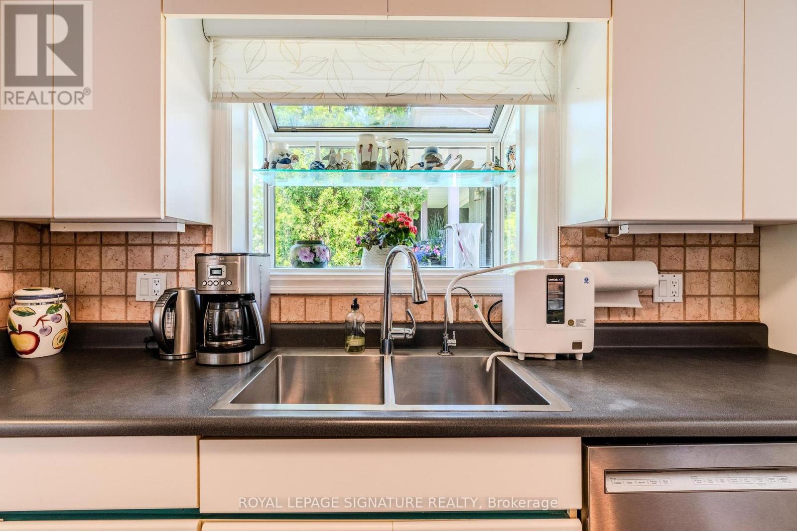 1425 Old Forest Road, Pickering, Ontario  L1V 1N8 - Photo 15 - E13054970