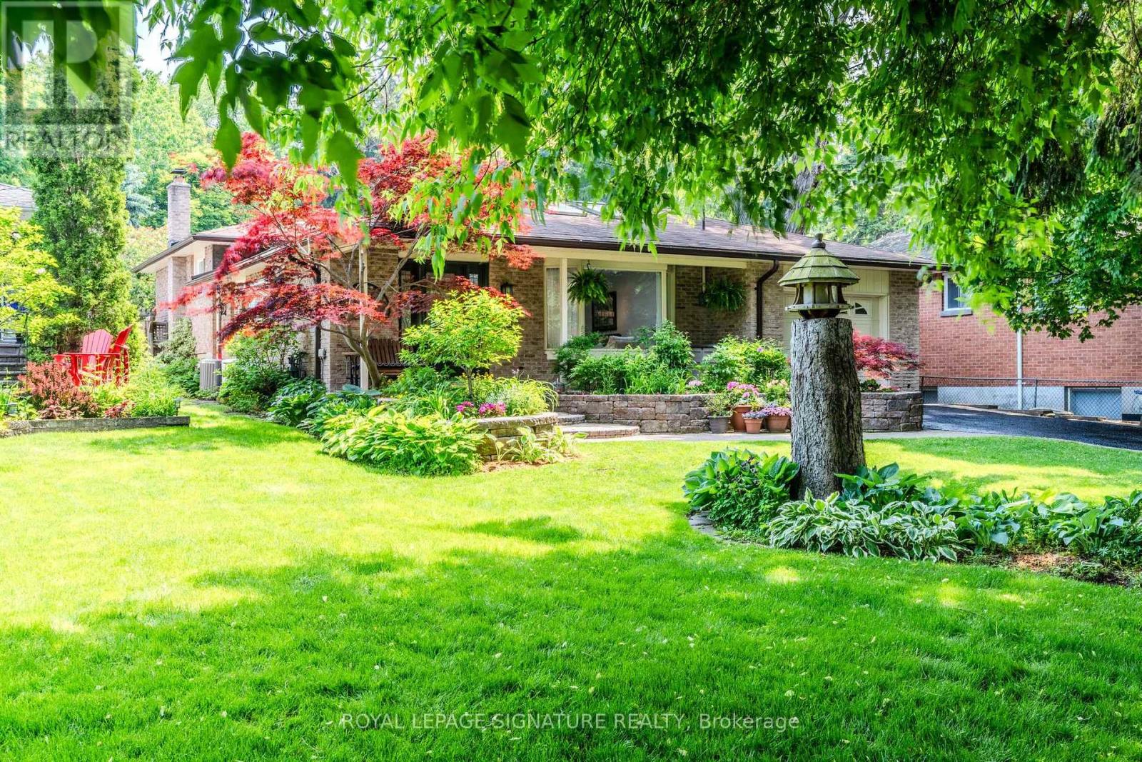 1425 Old Forest Road, Pickering, Ontario  L1V 1N8 - Photo 2 - E13054970