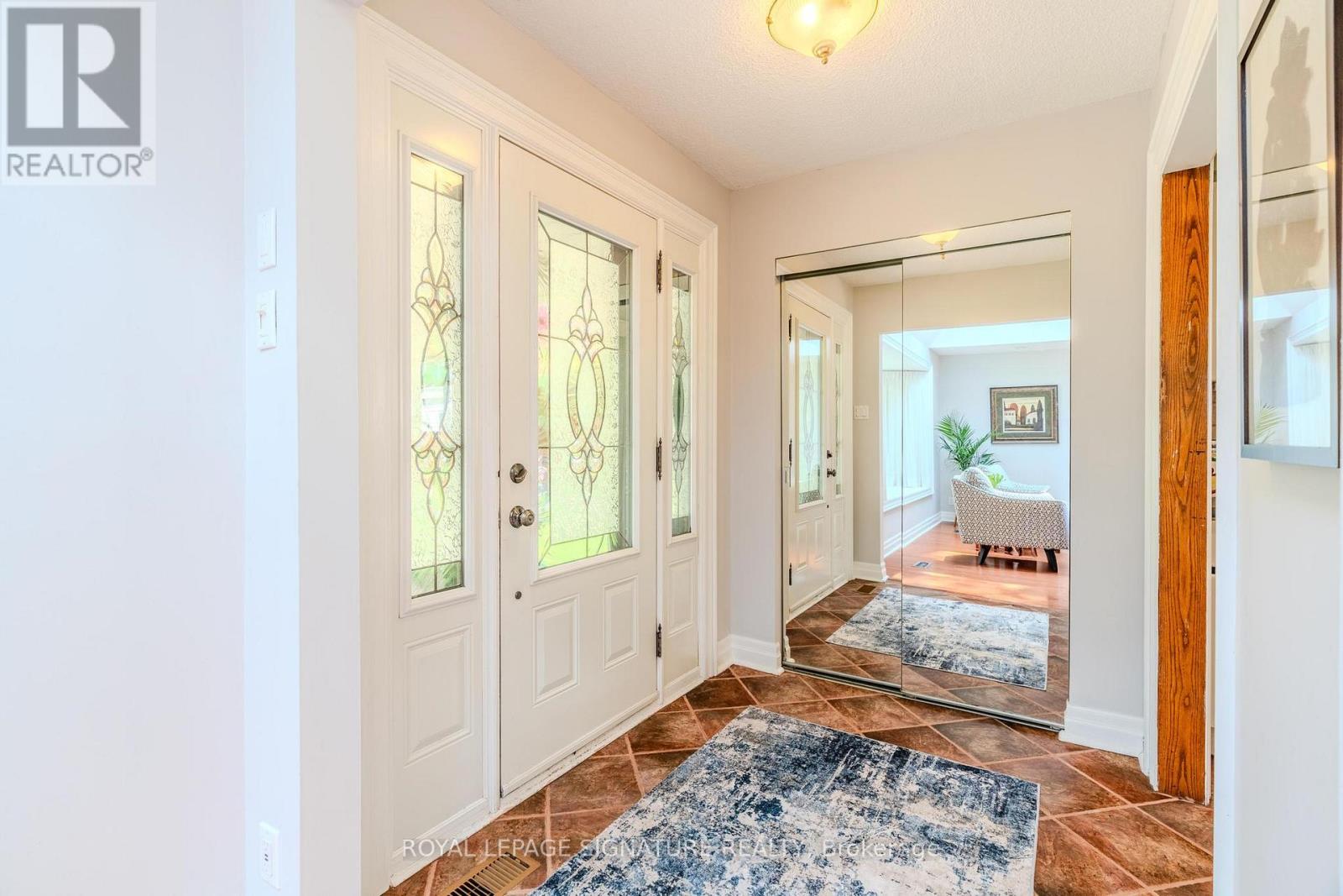 1425 Old Forest Road, Pickering, Ontario  L1V 1N8 - Photo 6 - E13054970