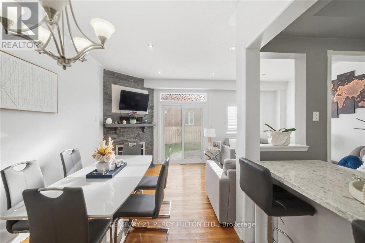 1991 Treetop Way, Pickering, Ontario  L1V 7C8 - Photo 12 - E13054994