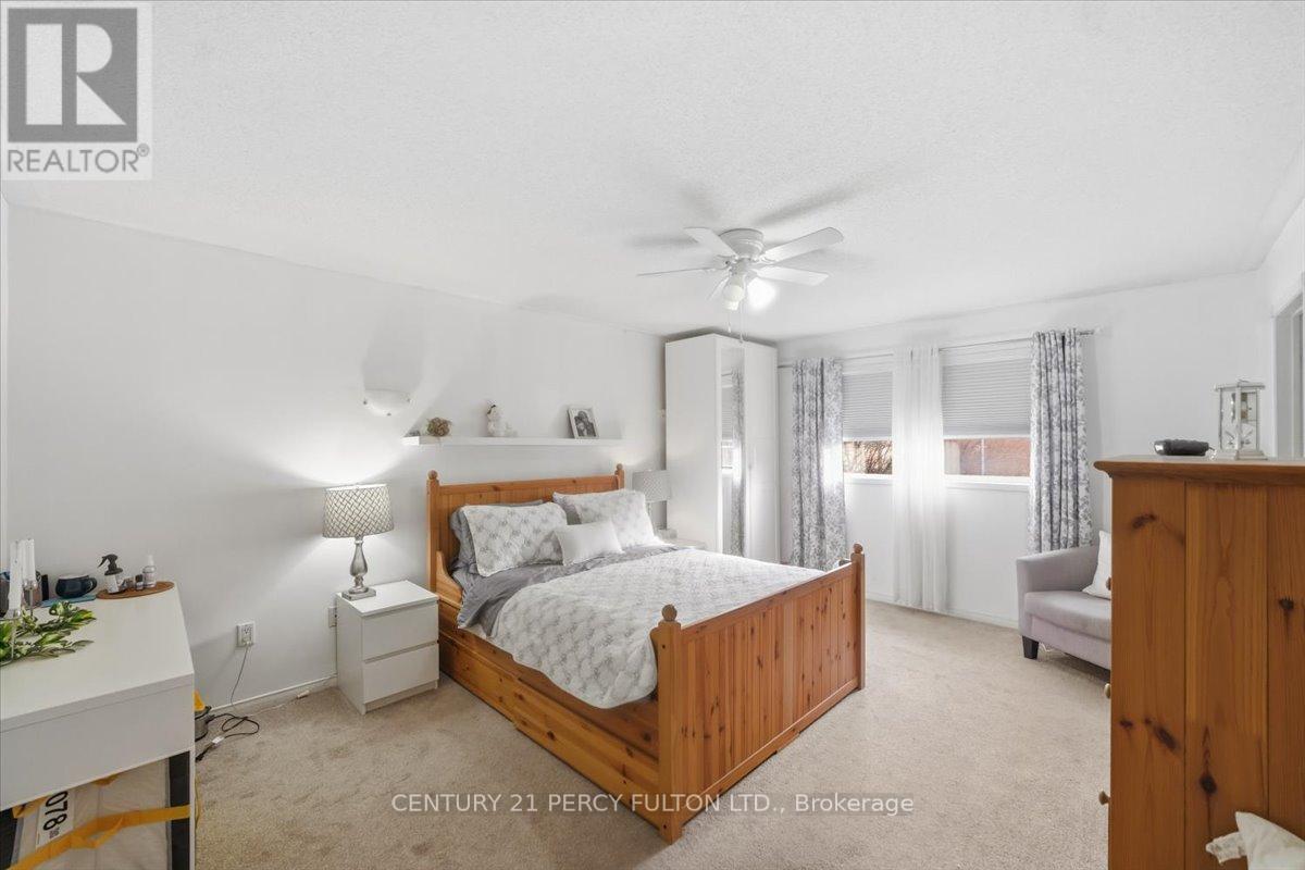 1991 Treetop Way, Pickering, Ontario  L1V 7C8 - Photo 14 - E13054994