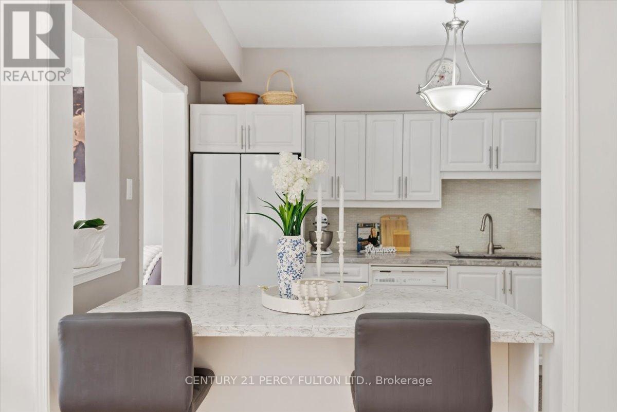 1991 Treetop Way, Pickering, Ontario  L1V 7C8 - Photo 5 - E13054994