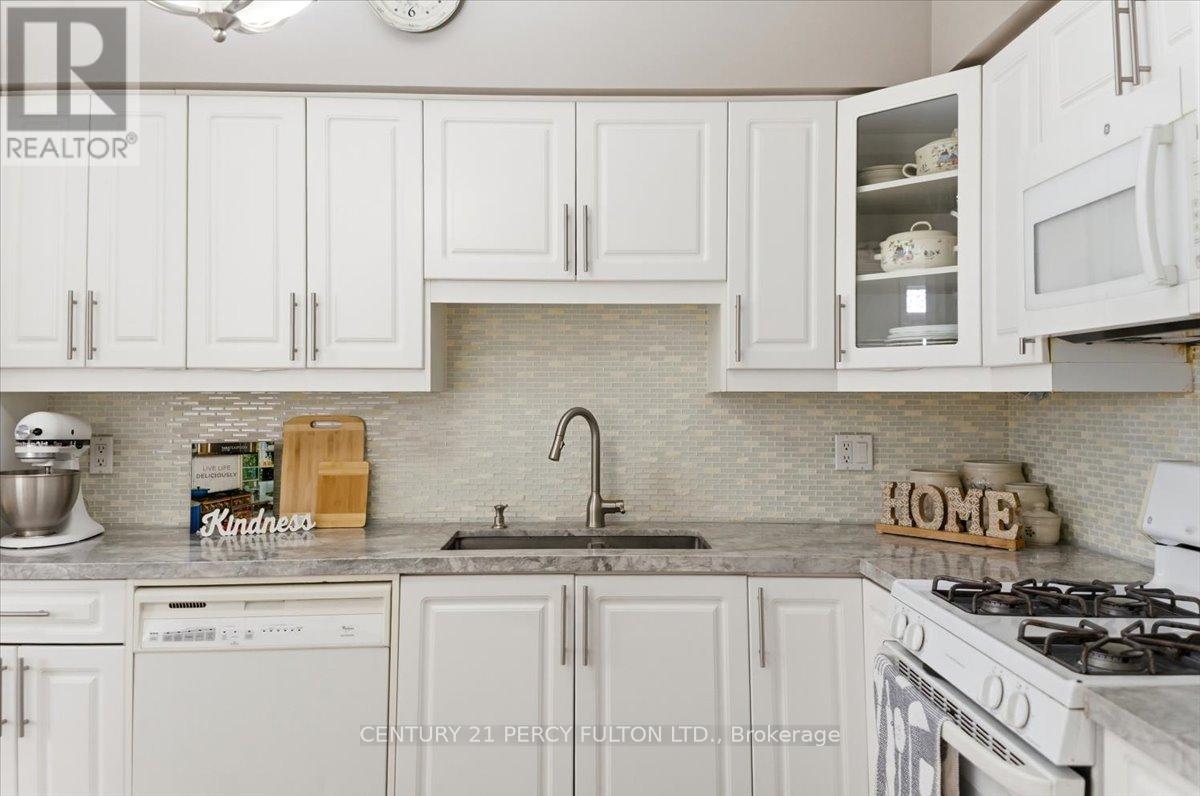 1991 Treetop Way, Pickering, Ontario  L1V 7C8 - Photo 6 - E13054994