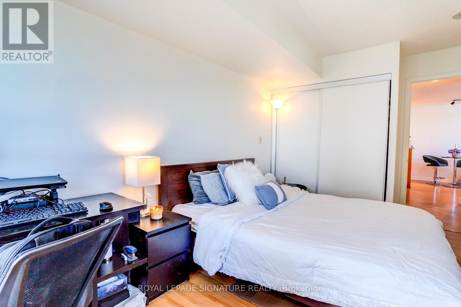 1203 - 36 Lee Centre Drive, Toronto, Ontario  M1H 3K2 - Photo 10 - E13055000