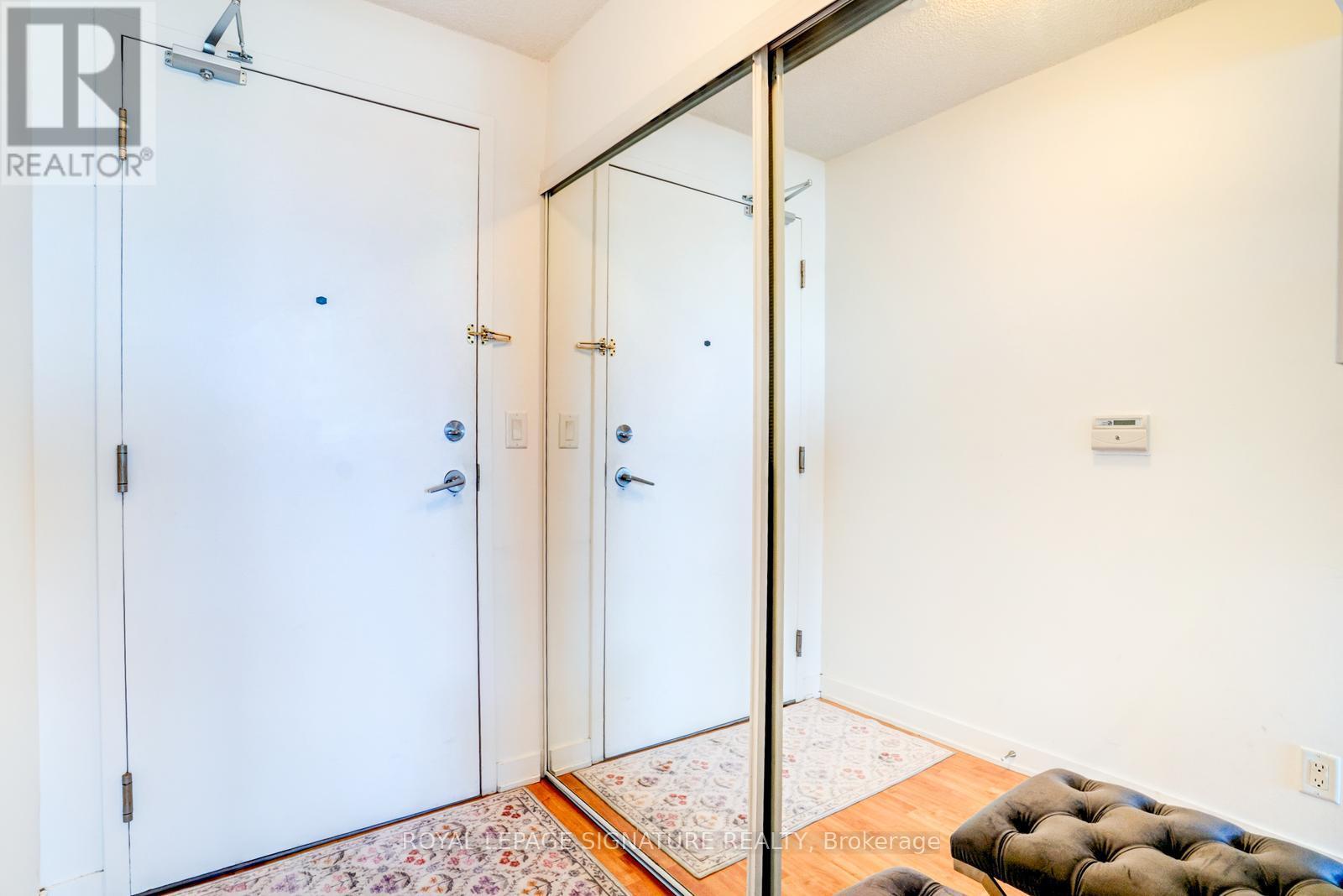 1203 - 36 Lee Centre Drive, Toronto, Ontario  M1H 3K2 - Photo 2 - E13055000