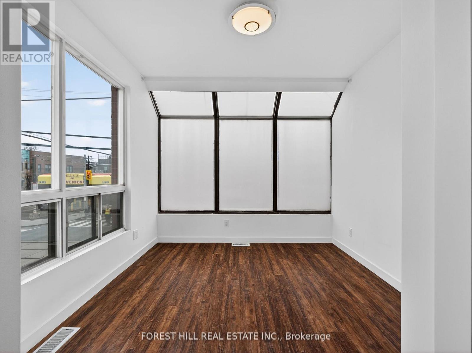 1111 College Street, Toronto, Ontario  M6H 1B4 - Photo 29 - C13054290