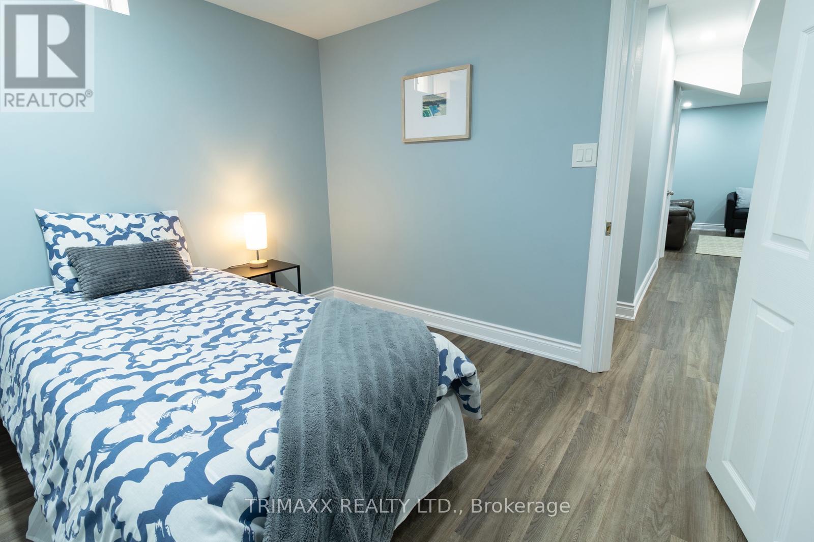 92 Hartrick Place, Whitby, Ontario  L1R 2C3 - Photo 18 - E13054688