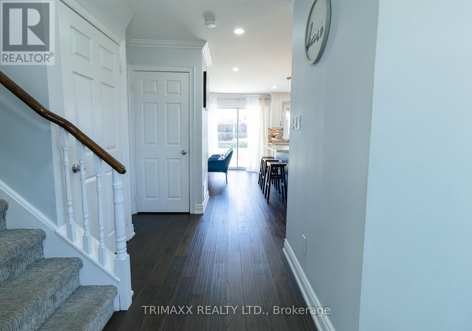 92 Hartrick Place, Whitby, Ontario  L1R 2C3 - Photo 39 - E13054688