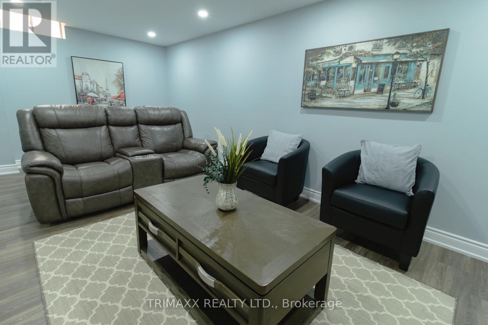 92 Hartrick Place, Whitby, Ontario  L1R 2C3 - Photo 25 - E13054688