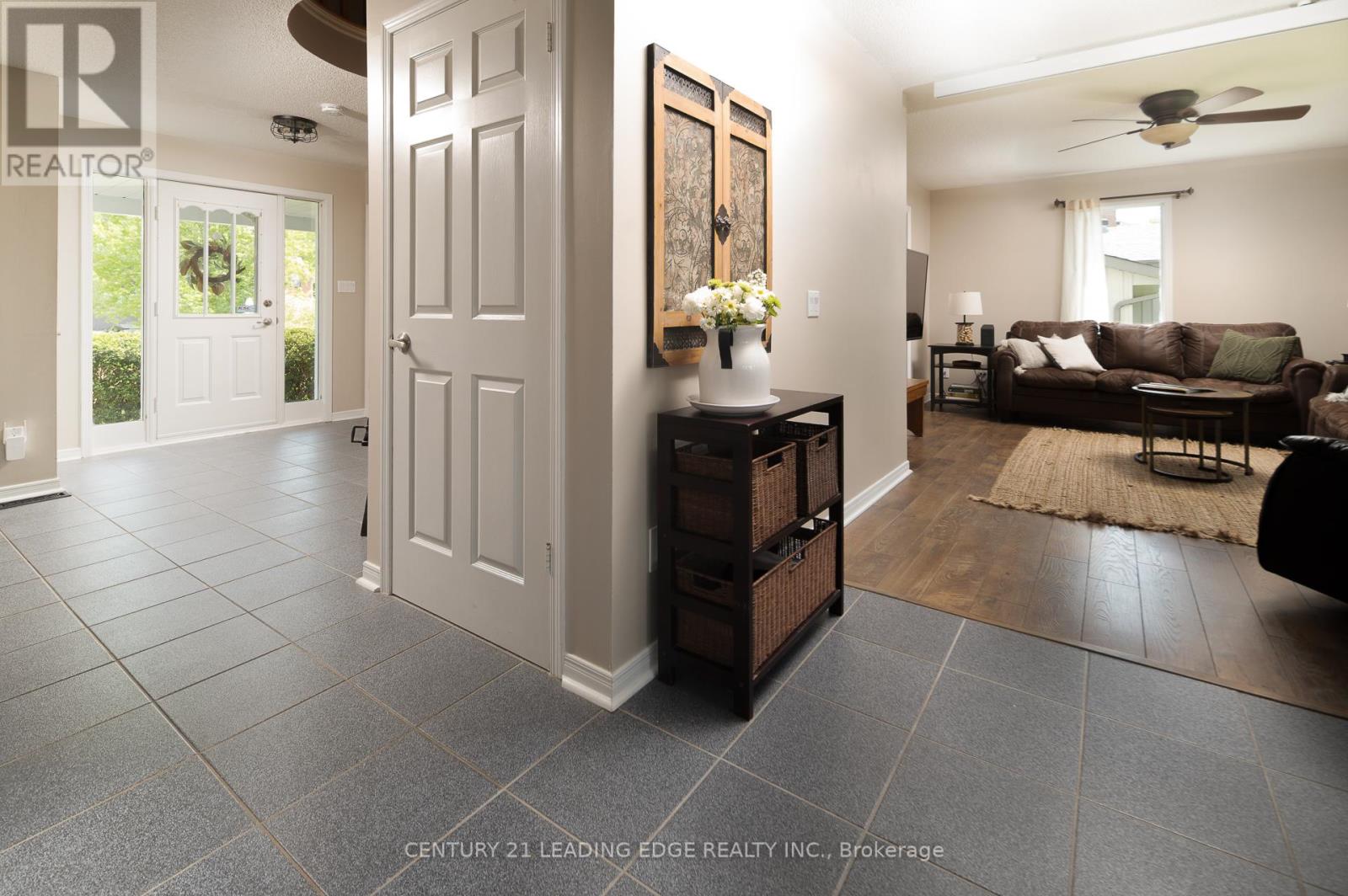 5048 William Street, Pickering, Ontario  L1Y 1B2 - Photo 18 - E13054880