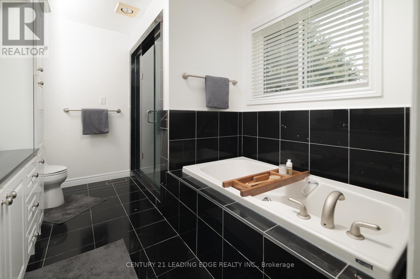 5048 William Street, Pickering, Ontario  L1Y 1B2 - Photo 37 - E13054880