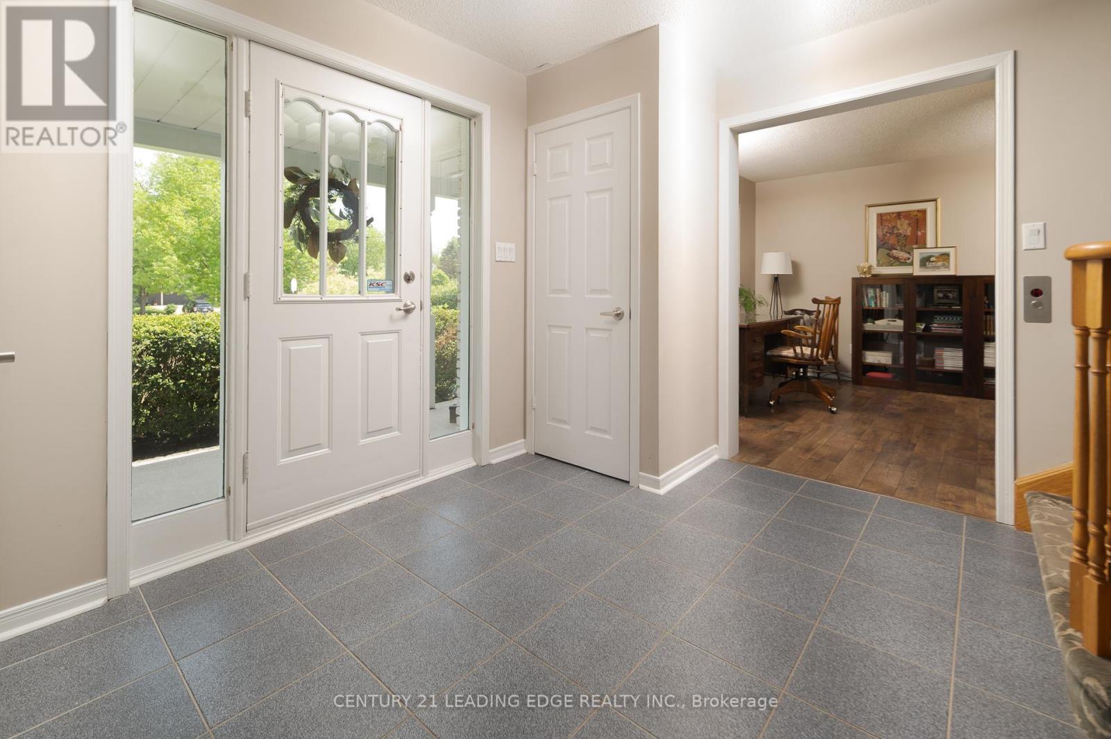 5048 William Street, Pickering, Ontario  L1Y 1B2 - Photo 23 - E13054880