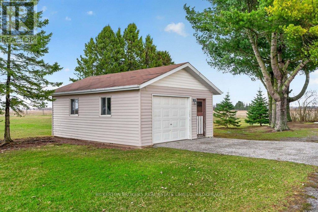3633 Boundary Aka Archie Mccalpin Road, Front Of Leeds & Seeleys Bay, Ontario  K7G 2T7 - Photo 10 - X13002348