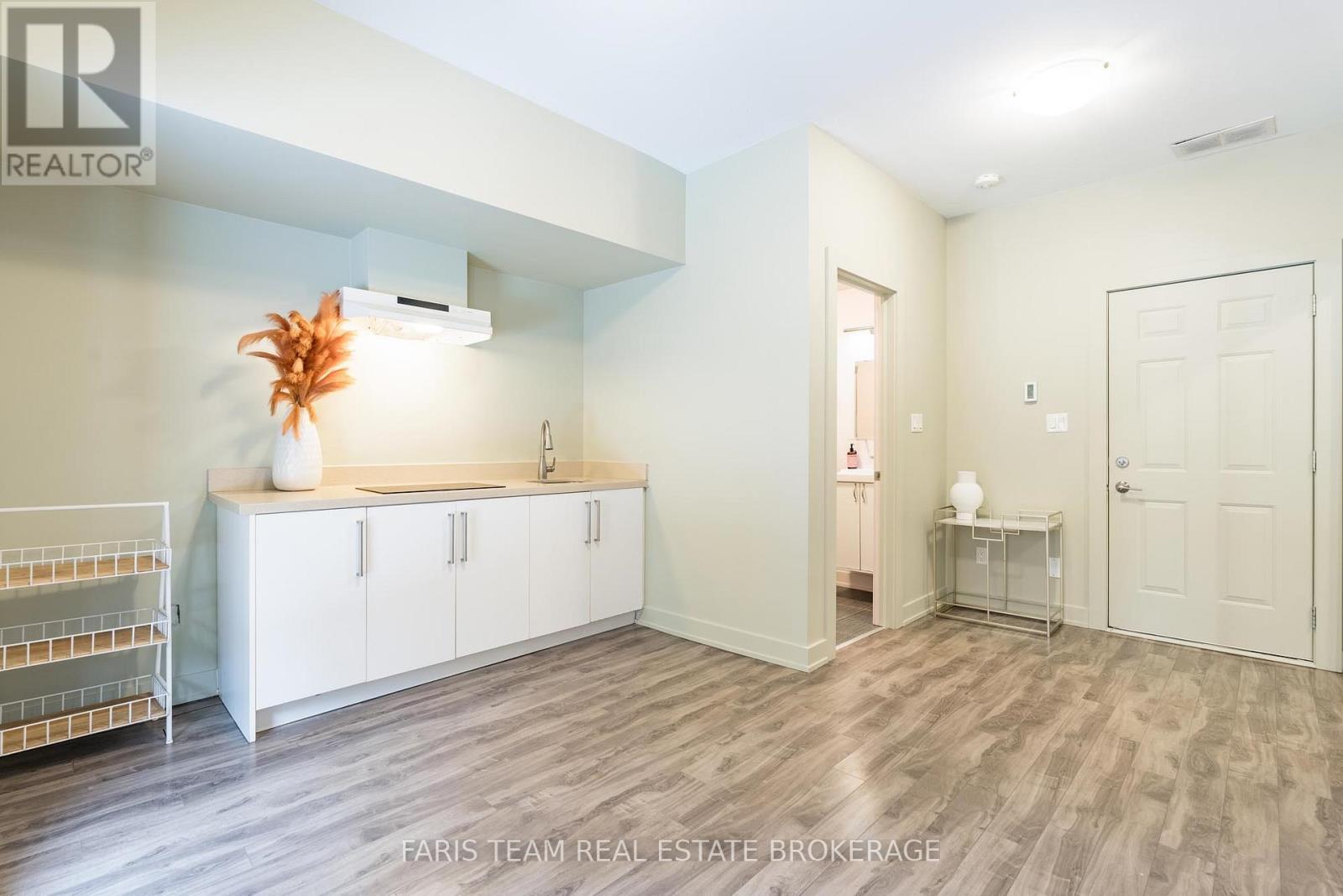 52 - 540 Essa Road, Barrie, Ontario  L4N 9E5 - Photo 21 - S13052144