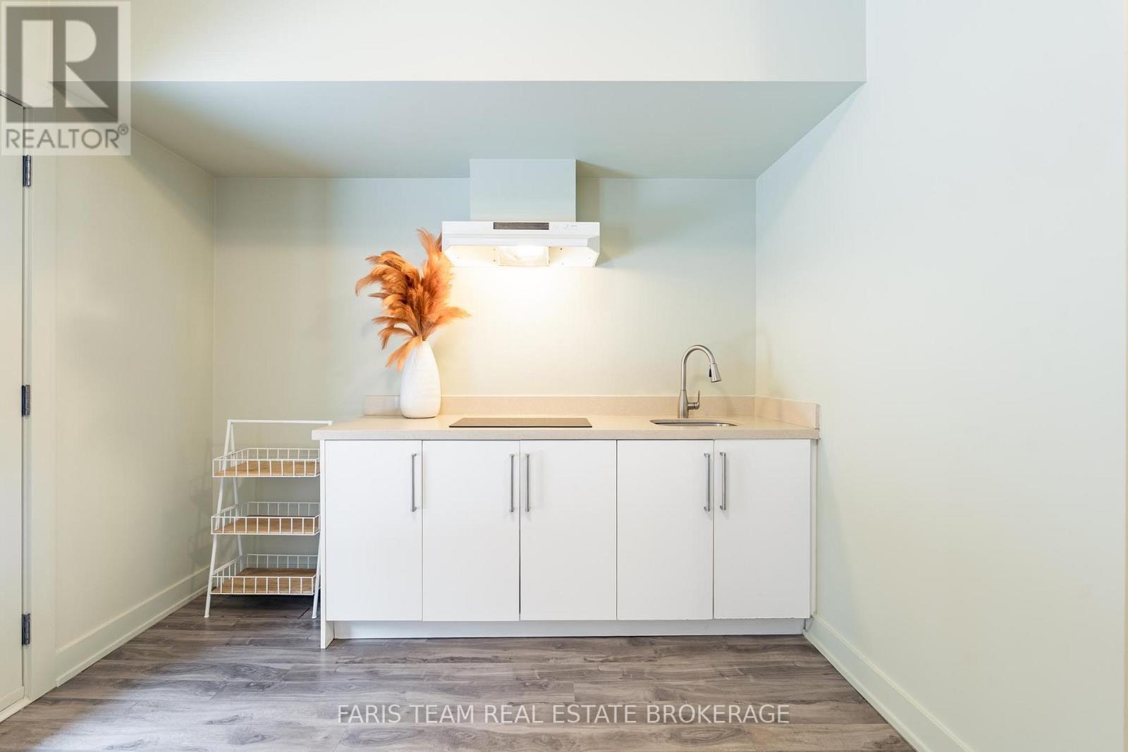 52 - 540 Essa Road, Barrie, Ontario  L4N 9E5 - Photo 22 - S13052144