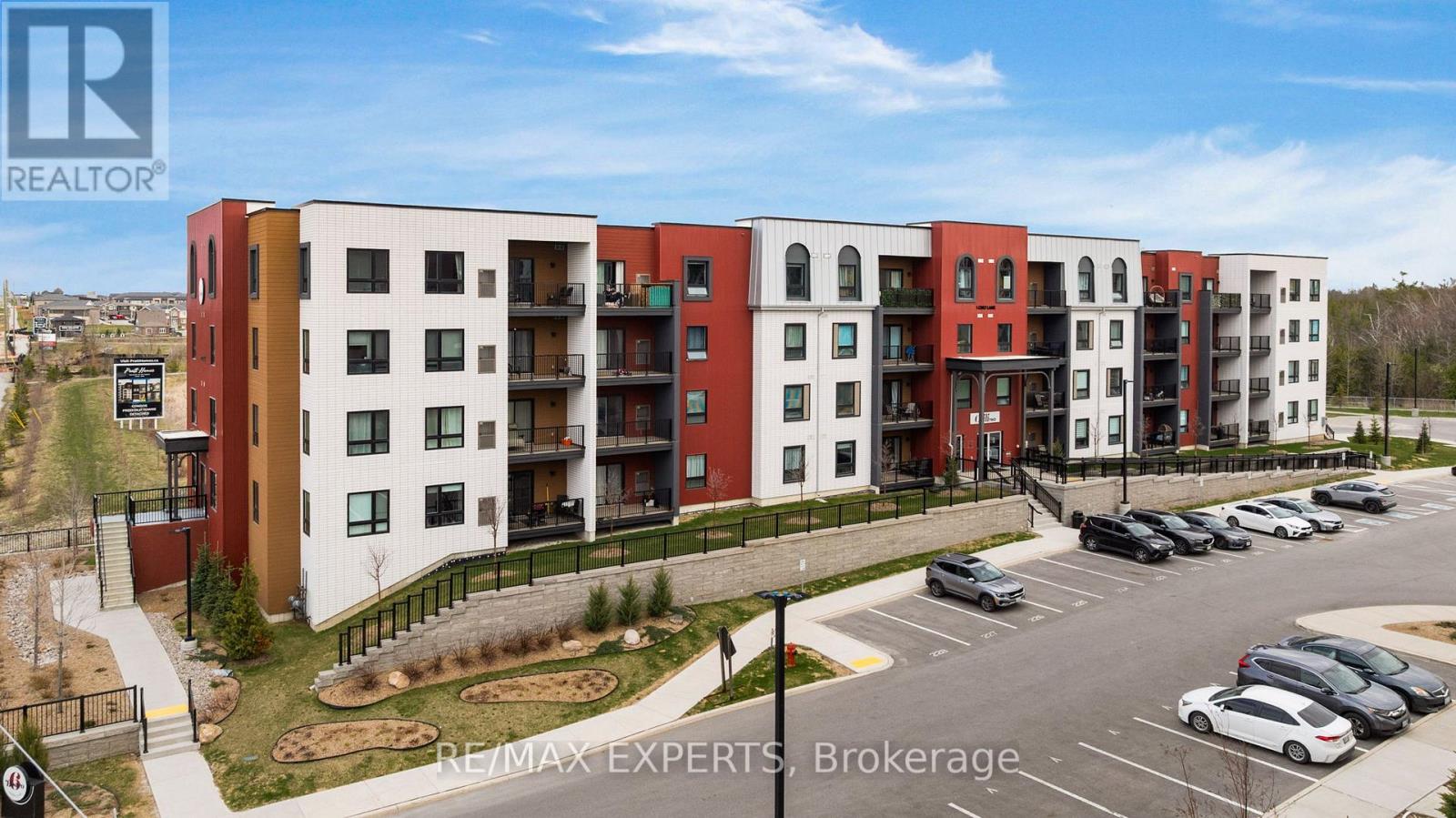 405 - 1 Chef Lane, Barrie, Ontario  L9J 0T1 - Photo 2 - S13054926