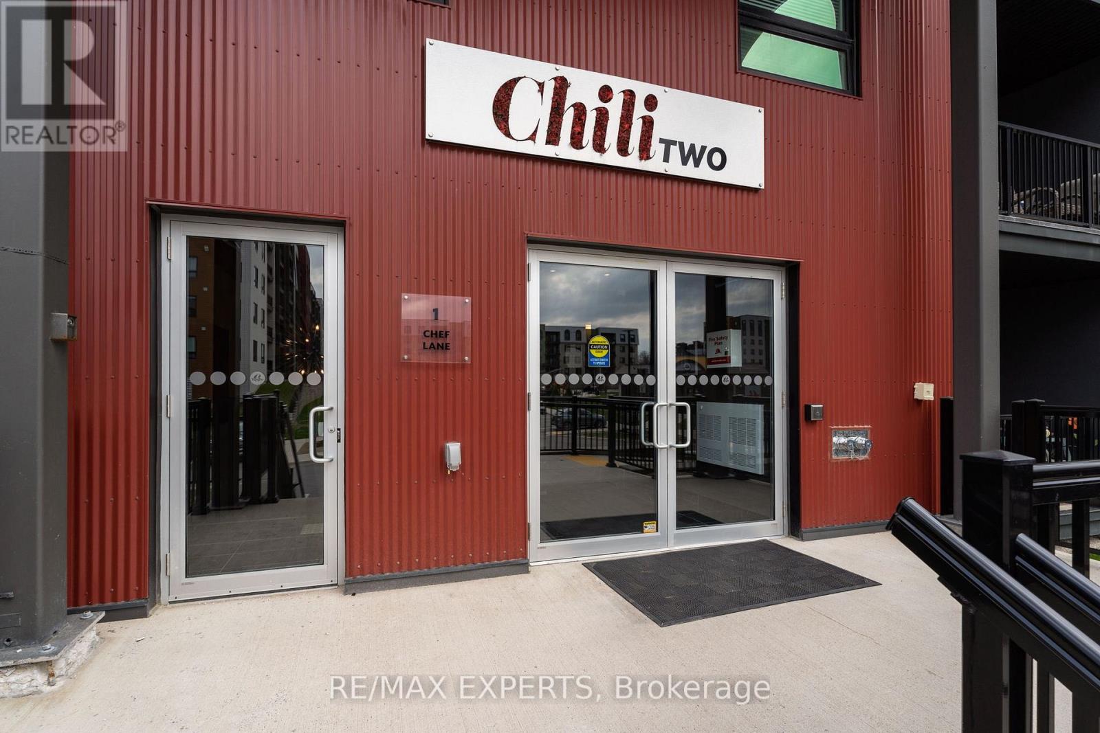 405 - 1 Chef Lane, Barrie, Ontario  L9J 0T1 - Photo 4 - S13054926