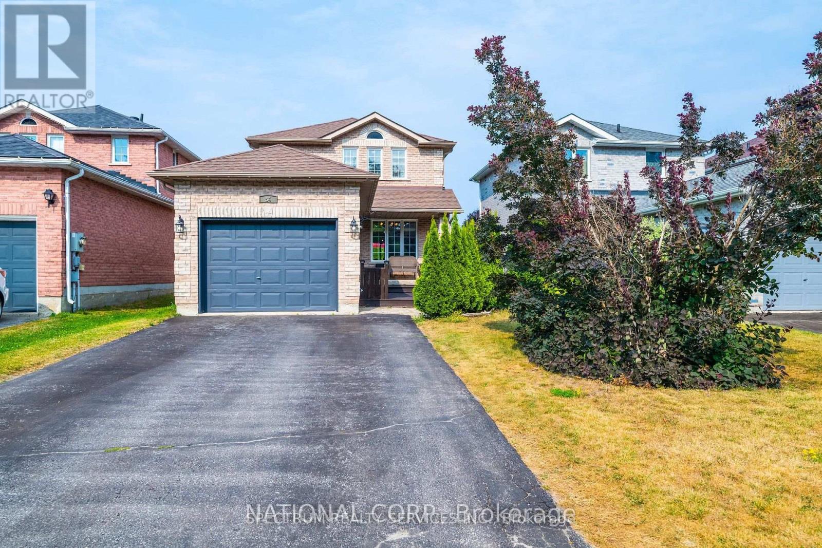 54 NORTHVIEW CRESCENT, Barrie, Ontario