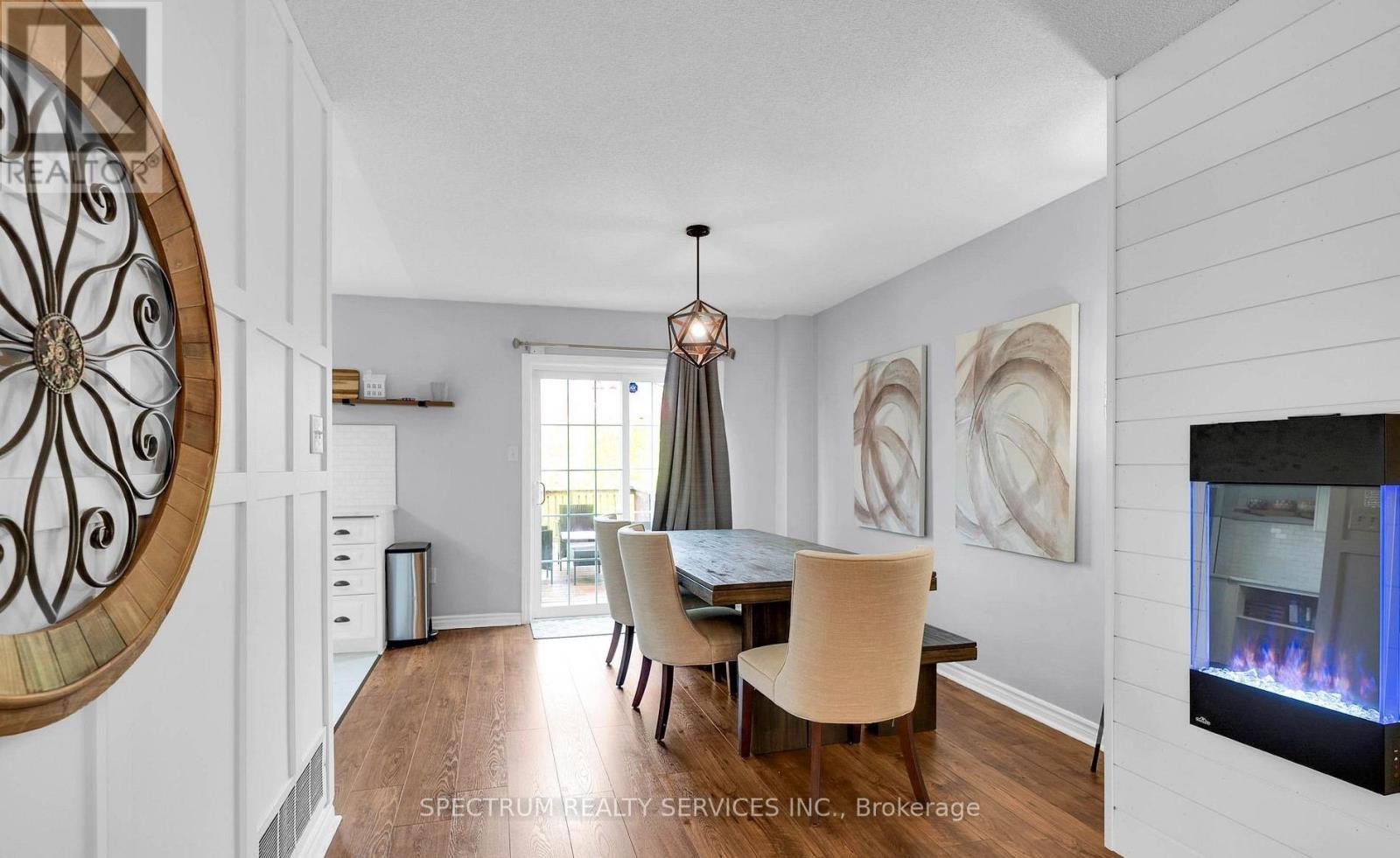 54 Northview Crescent, Barrie, Ontario  L4N 9T4 - Photo 10 - S13055030