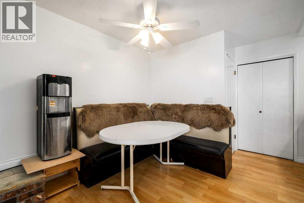 15 Currie Court Se, Medicine Hat, Alberta  T1B 1R8 - Photo 11 - A2304314