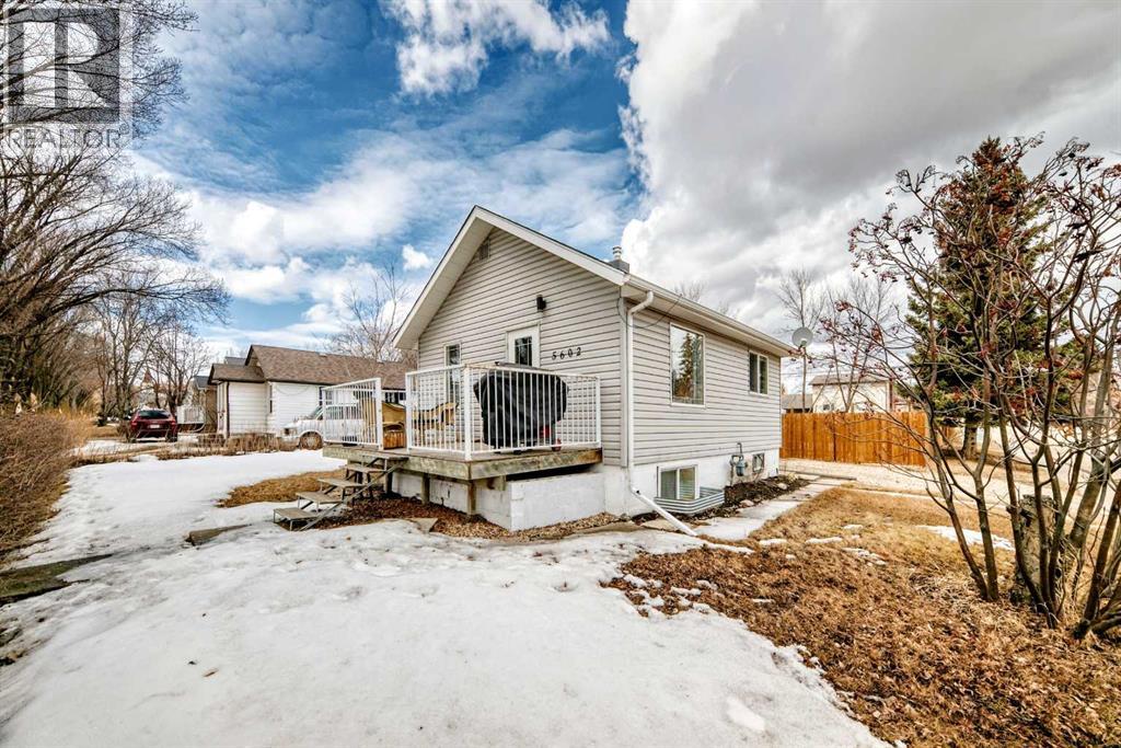 5602 51 Avenue, Lacombe, Alberta  T4L 1K9 - Photo 19 - A2300758