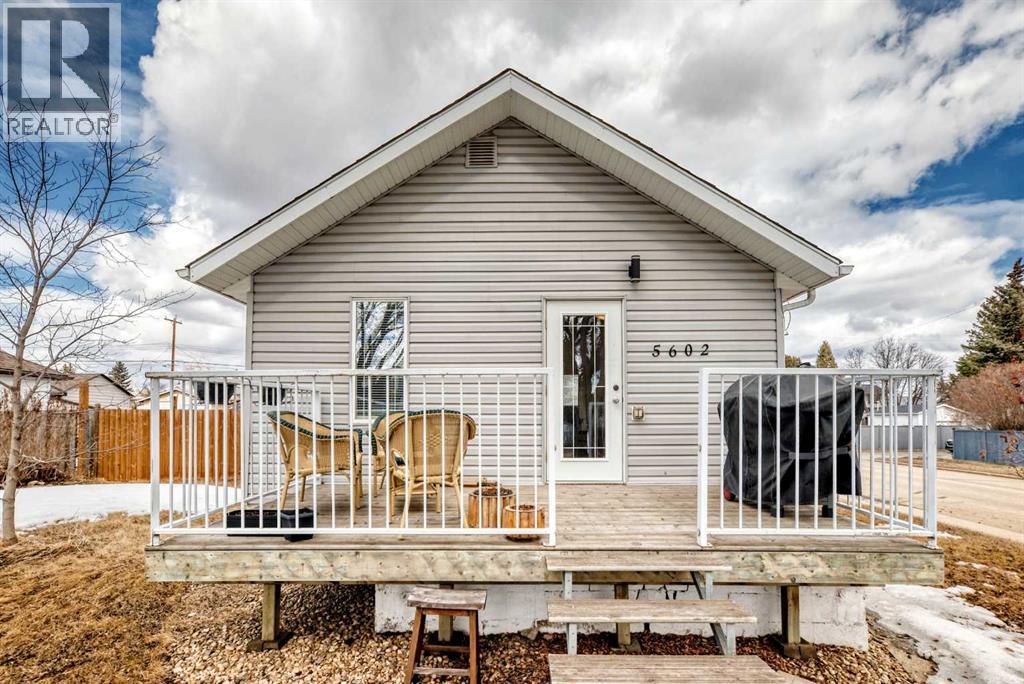 5602 51 Avenue, Lacombe, Alberta  T4L 1K9 - Photo 28 - A2300758