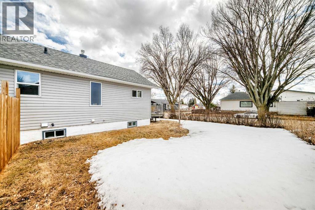 5602 51 Avenue, Lacombe, Alberta  T4L 1K9 - Photo 17 - A2300758