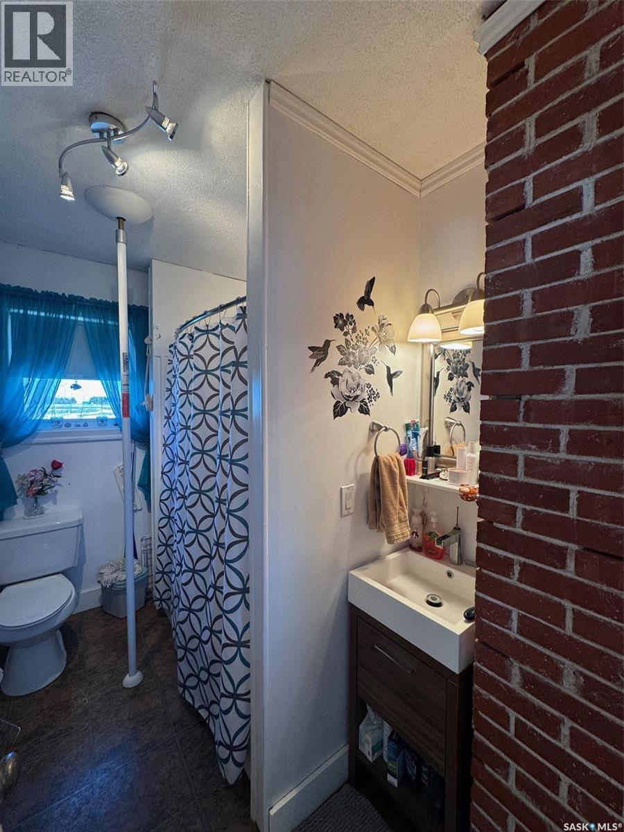 309 Main Street, Maymont, Saskatchewan  S0M 1T0 - Photo 12 - SK034203