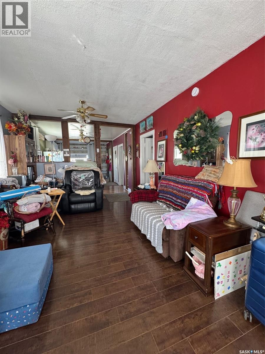 309 Main Street, Maymont, Saskatchewan  S0M 1T0 - Photo 4 - SK034203