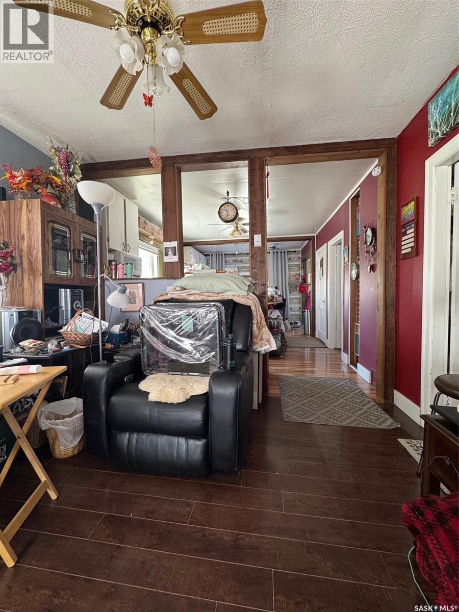 309 Main Street, Maymont, Saskatchewan  S0M 1T0 - Photo 5 - SK034203