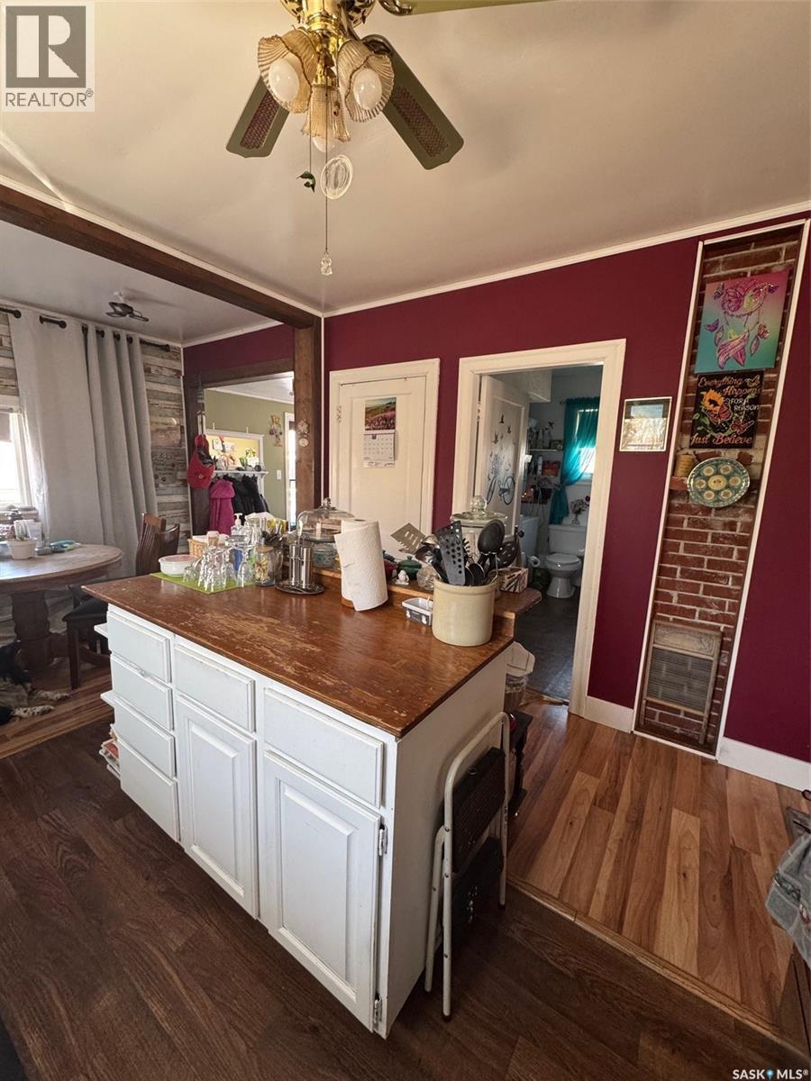 309 Main Street, Maymont, Saskatchewan  S0M 1T0 - Photo 6 - SK034203