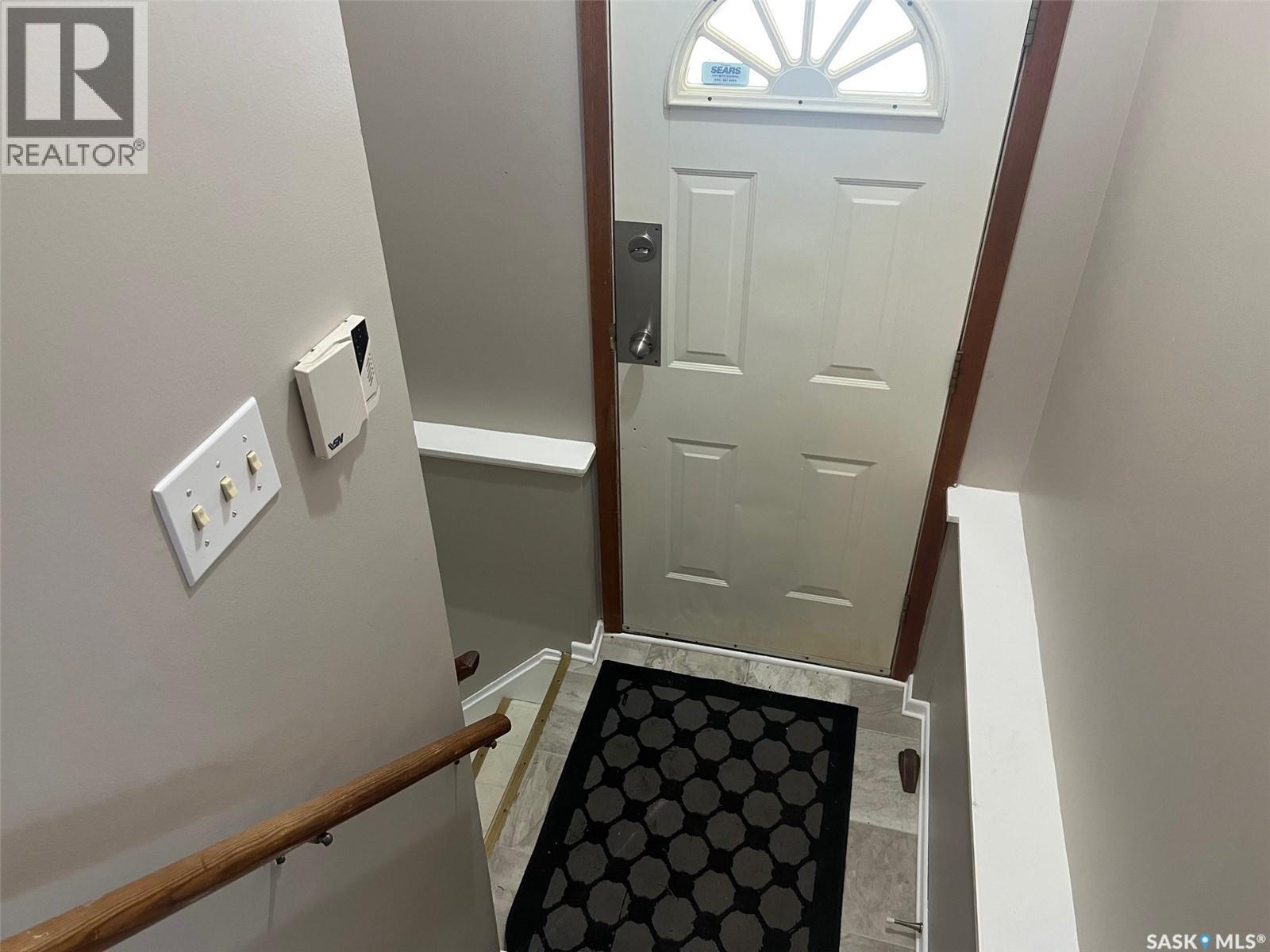 802 Princess Street, Regina, Saskatchewan  S4T 3X9 - Photo 19 - SK034174