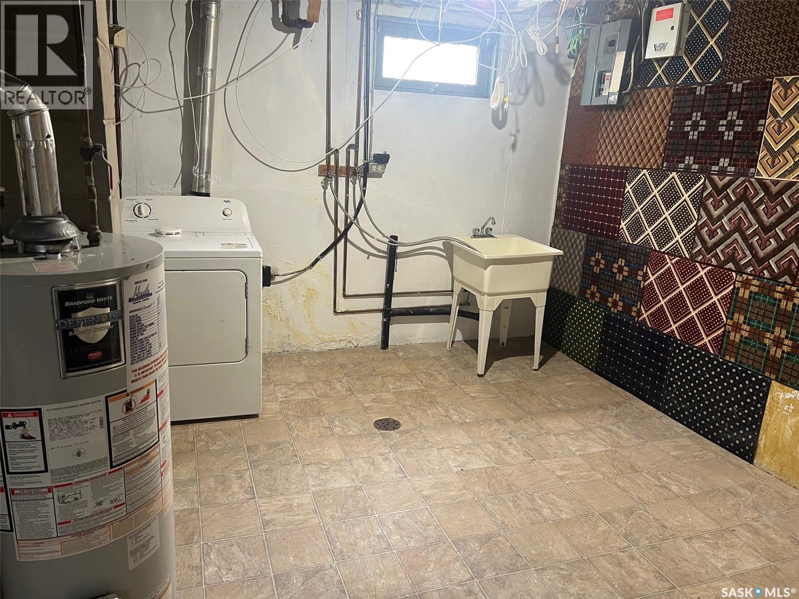 802 Princess Street, Regina, Saskatchewan  S4T 3X9 - Photo 22 - SK034174