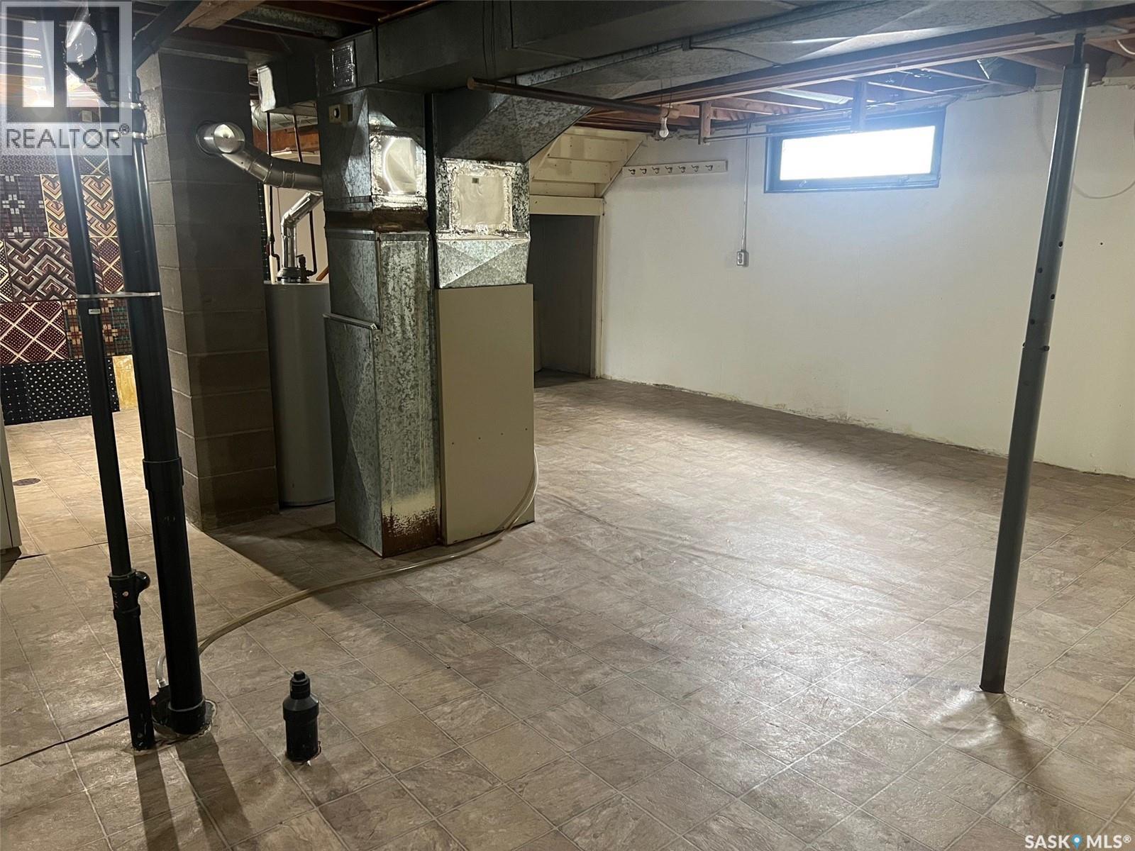 802 Princess Street, Regina, Saskatchewan  S4T 3X9 - Photo 27 - SK034174