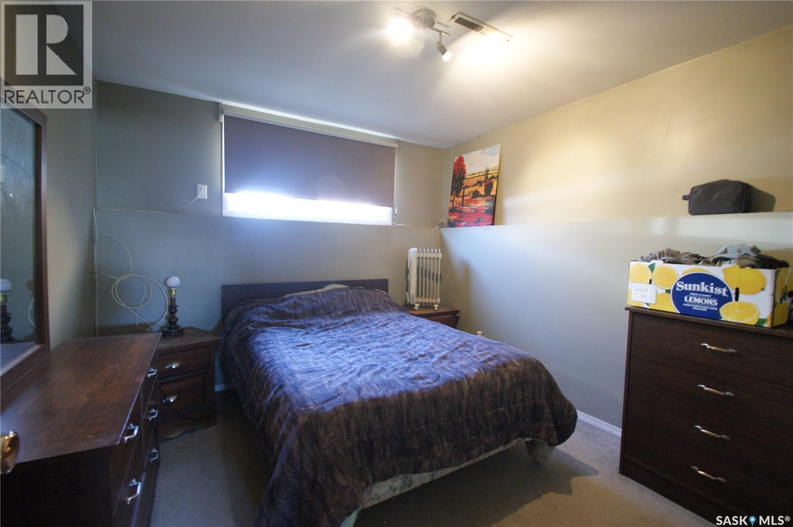 1637 Edward Avenue, Saskatoon, Saskatchewan  S7K 3B5 - Photo 12 - SK034095