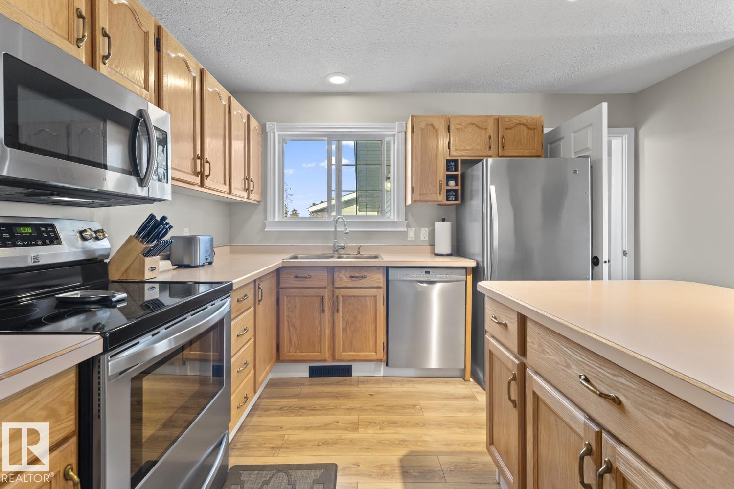 1404 7 Av, Cold Lake, Alberta  T9M 1B4 - Photo 11 - E4484535