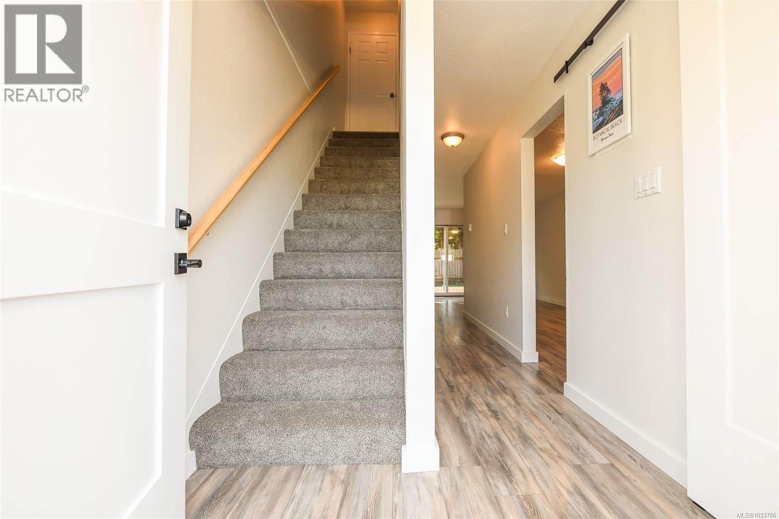 11 1720 13th St, Courtenay, British Columbia  V9N 6C1 - Photo 2 - 1033786