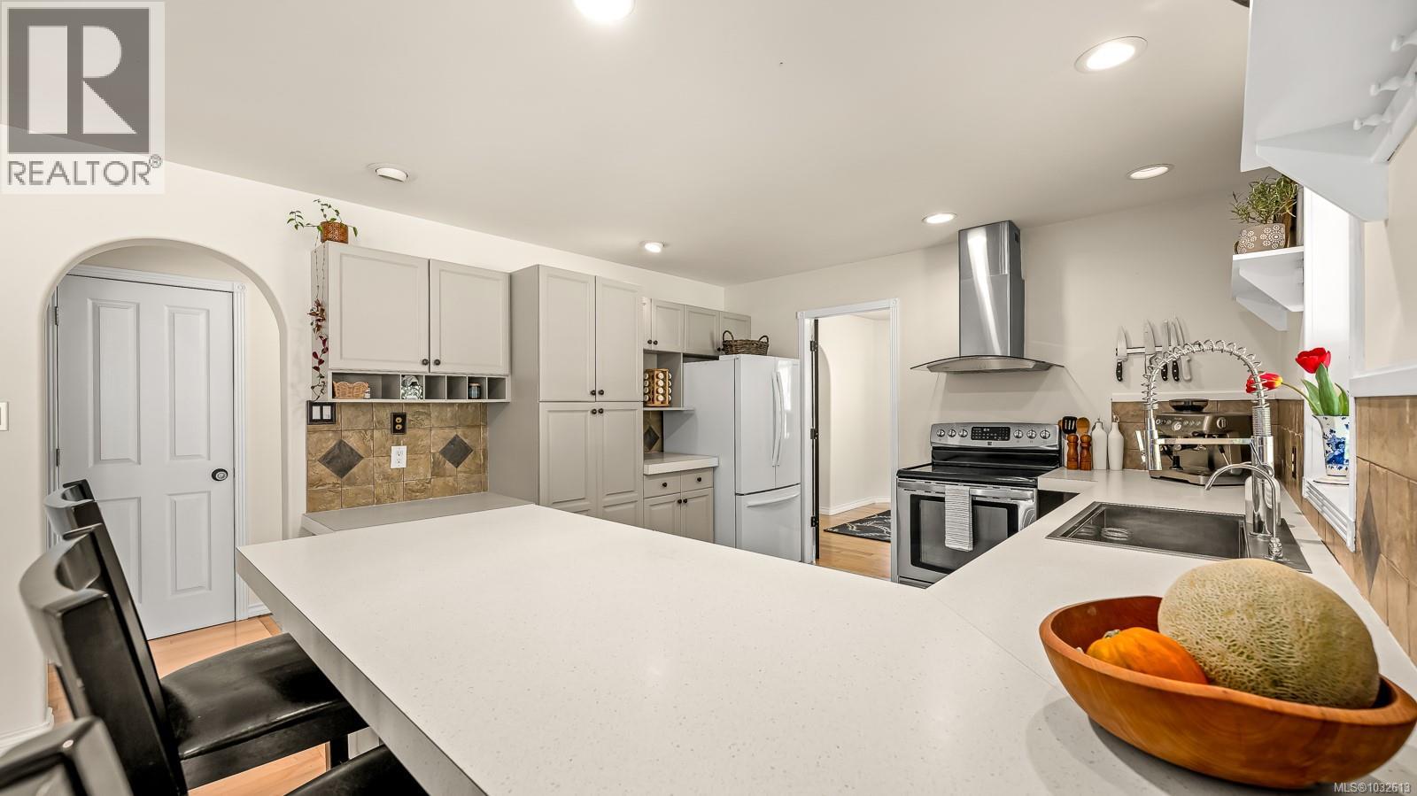 3397 Lake Trail Rd, Courtenay, British Columbia  V9N 9M2 - Photo 15 - 1032613