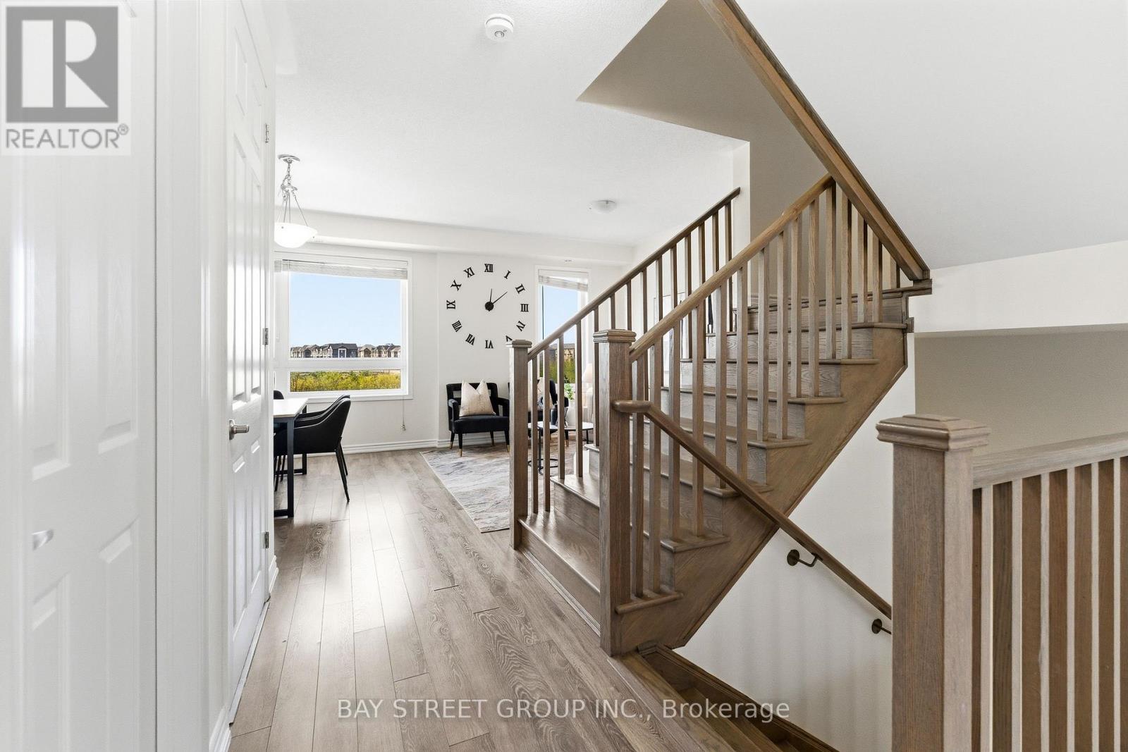 334 Lagerfeld Drive, Brampton, Ontario  L7A 5G8 - Photo 9 - W13054916