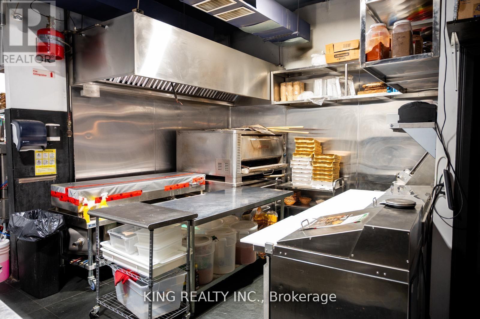 2712 Keele Street, Toronto, Ontario  M3M 2G1 - Photo 14 - W13054932