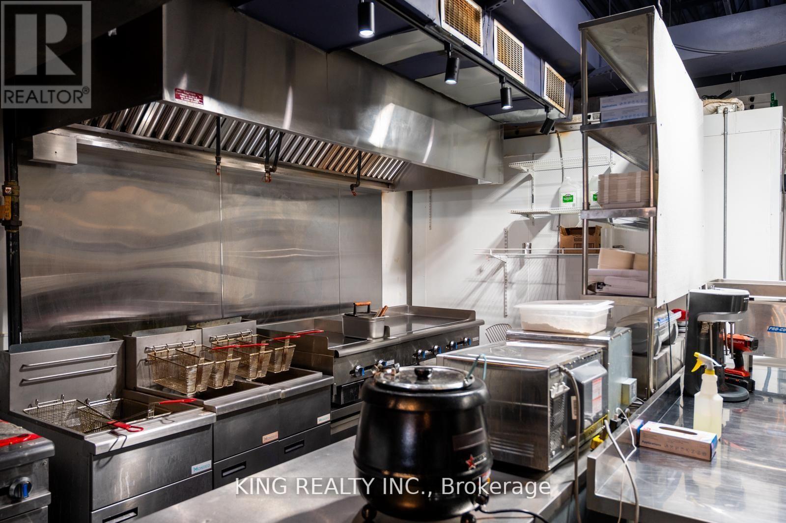 2712 Keele Street, Toronto, Ontario  M3M 2G1 - Photo 16 - W13054932