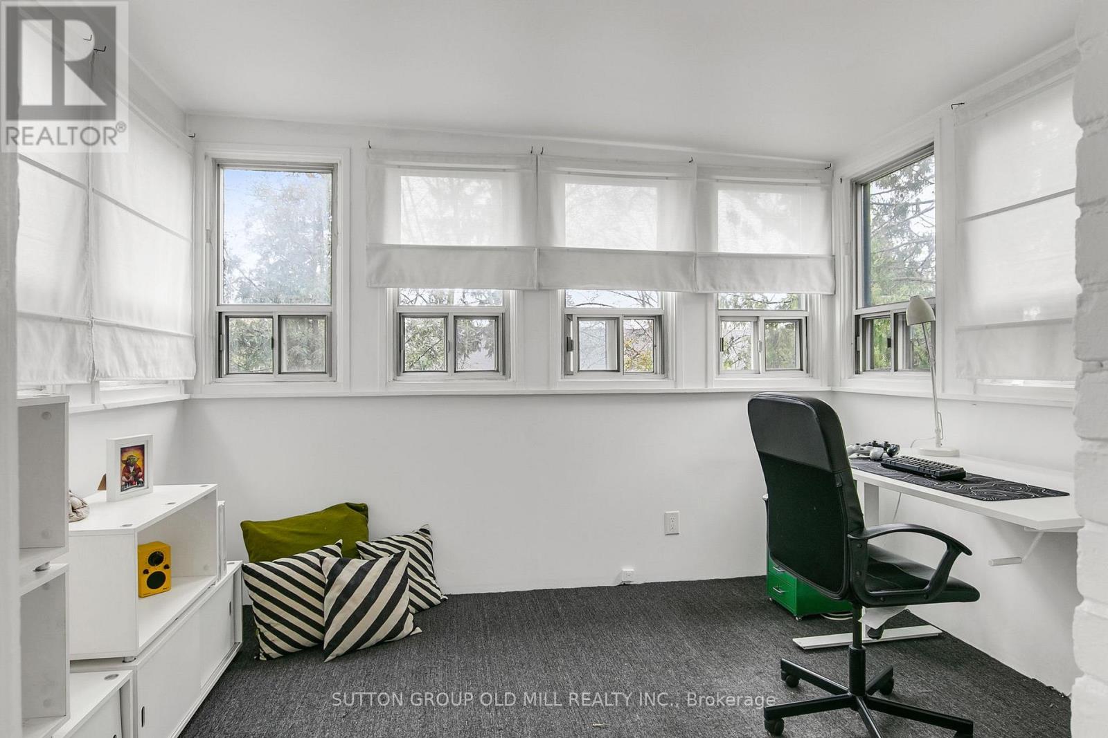 1 Algonquin Avenue, Toronto, Ontario  M6R 1K6 - Photo 26 - W13054956