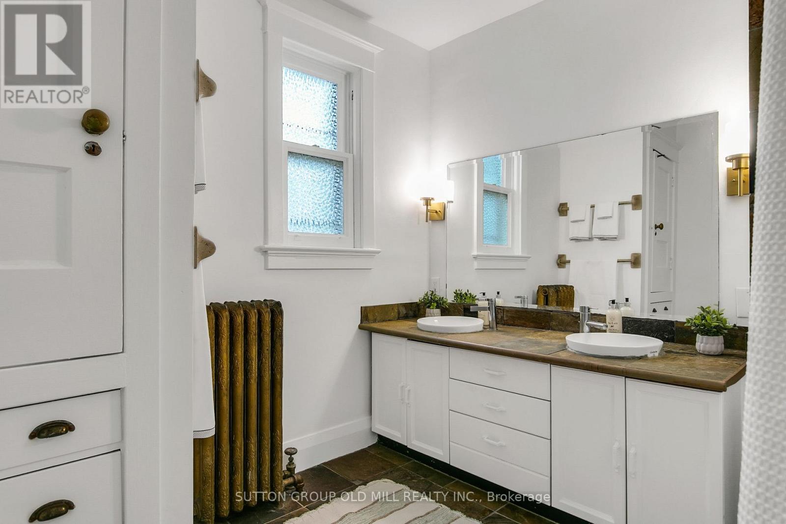 1 Algonquin Avenue, Toronto, Ontario  M6R 1K6 - Photo 31 - W13054956