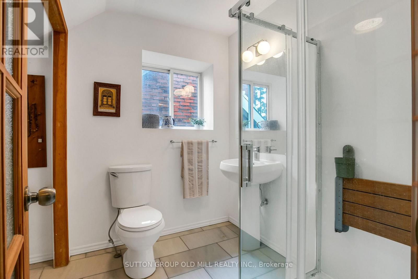 1 Algonquin Avenue, Toronto, Ontario  M6R 1K6 - Photo 41 - W13054956