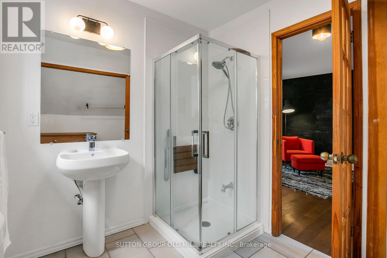 1 Algonquin Avenue, Toronto, Ontario  M6R 1K6 - Photo 42 - W13054956