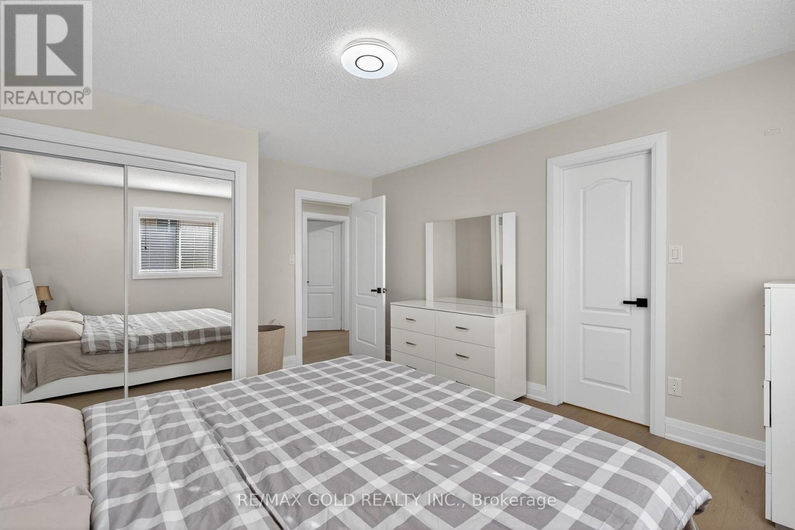 151 Brisdale Drive, Brampton, Ontario  L7A 2Y8 - Photo 25 - W13055006