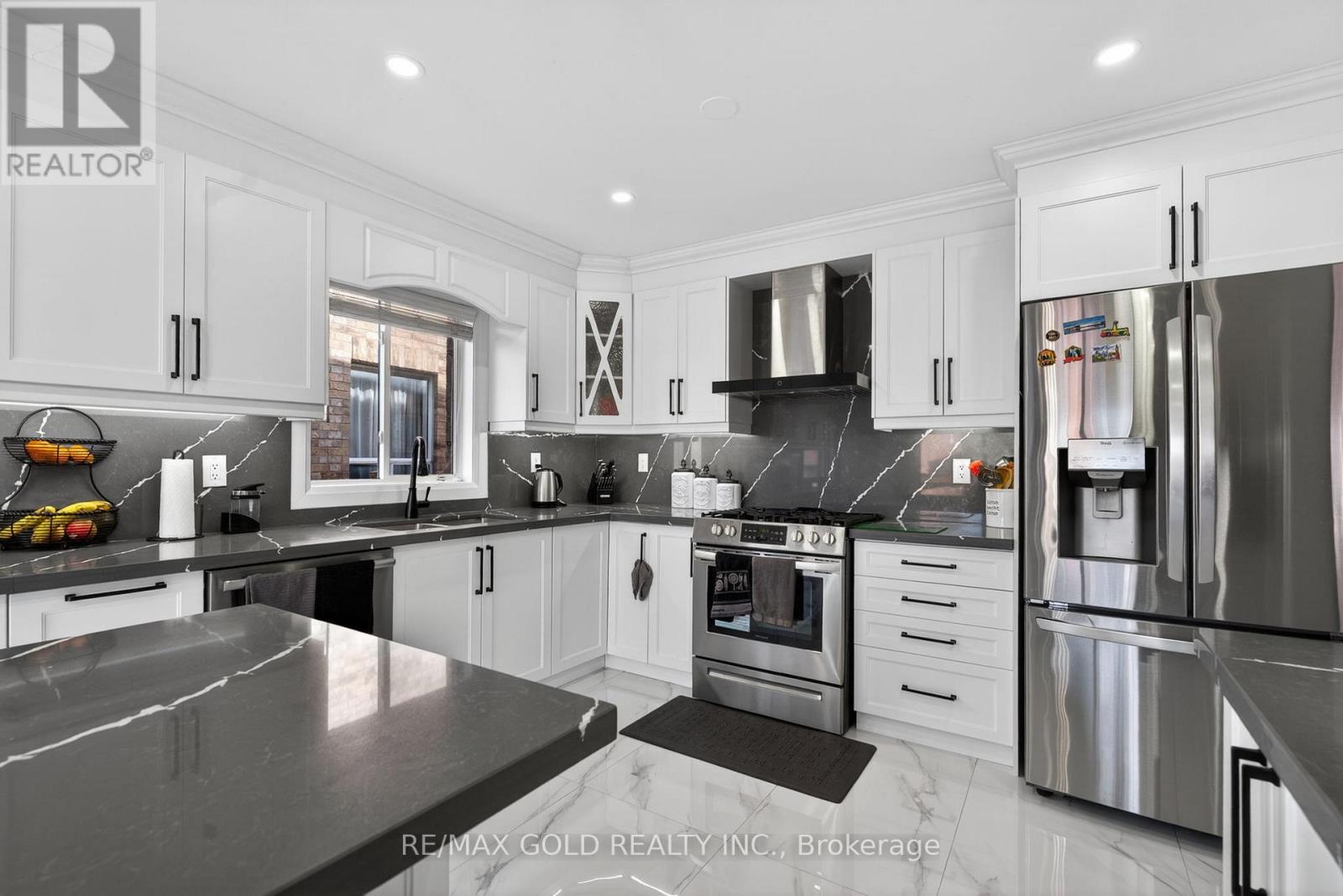 151 Brisdale Drive, Brampton, Ontario  L7A 2Y8 - Photo 29 - W13055006