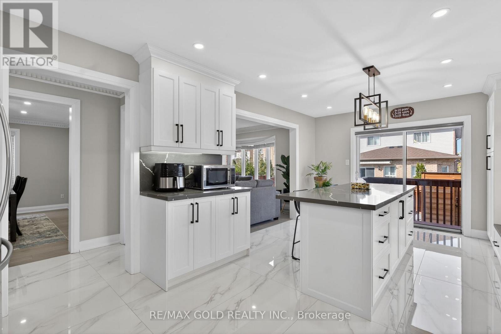 151 Brisdale Drive, Brampton, Ontario  L7A 2Y8 - Photo 32 - W13055006